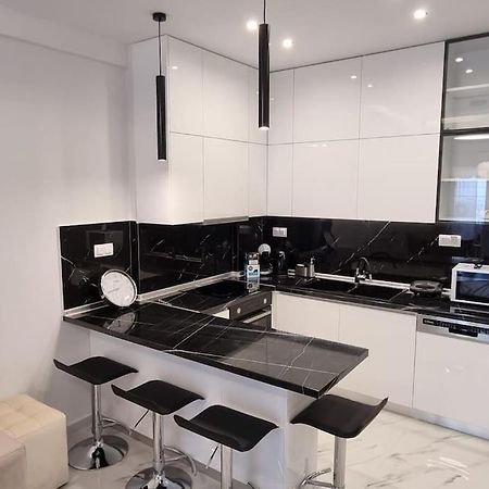 Luxurious Apartment In The Heart Of Szaloniki Kültér fotó