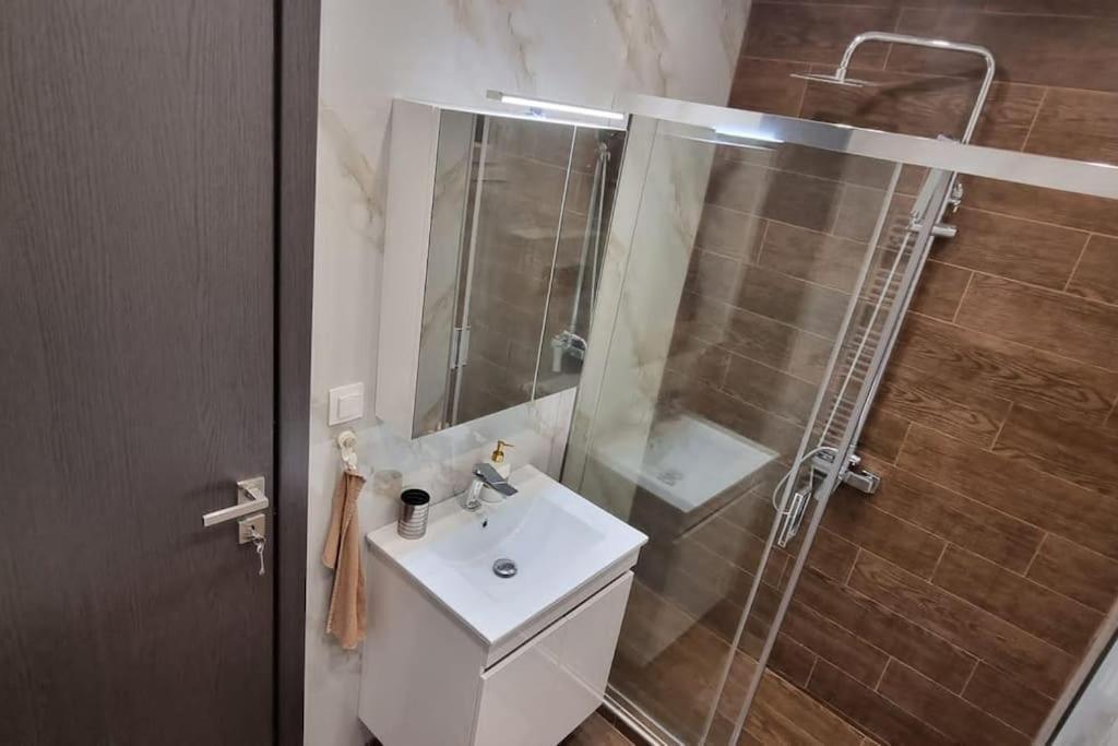 Luxurious Apartment In The Heart Of Szaloniki Kültér fotó